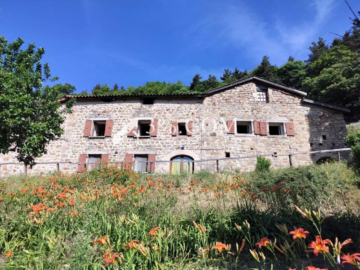  en venta finca rústica Saint-Genest-Lachamp Ardèche 2