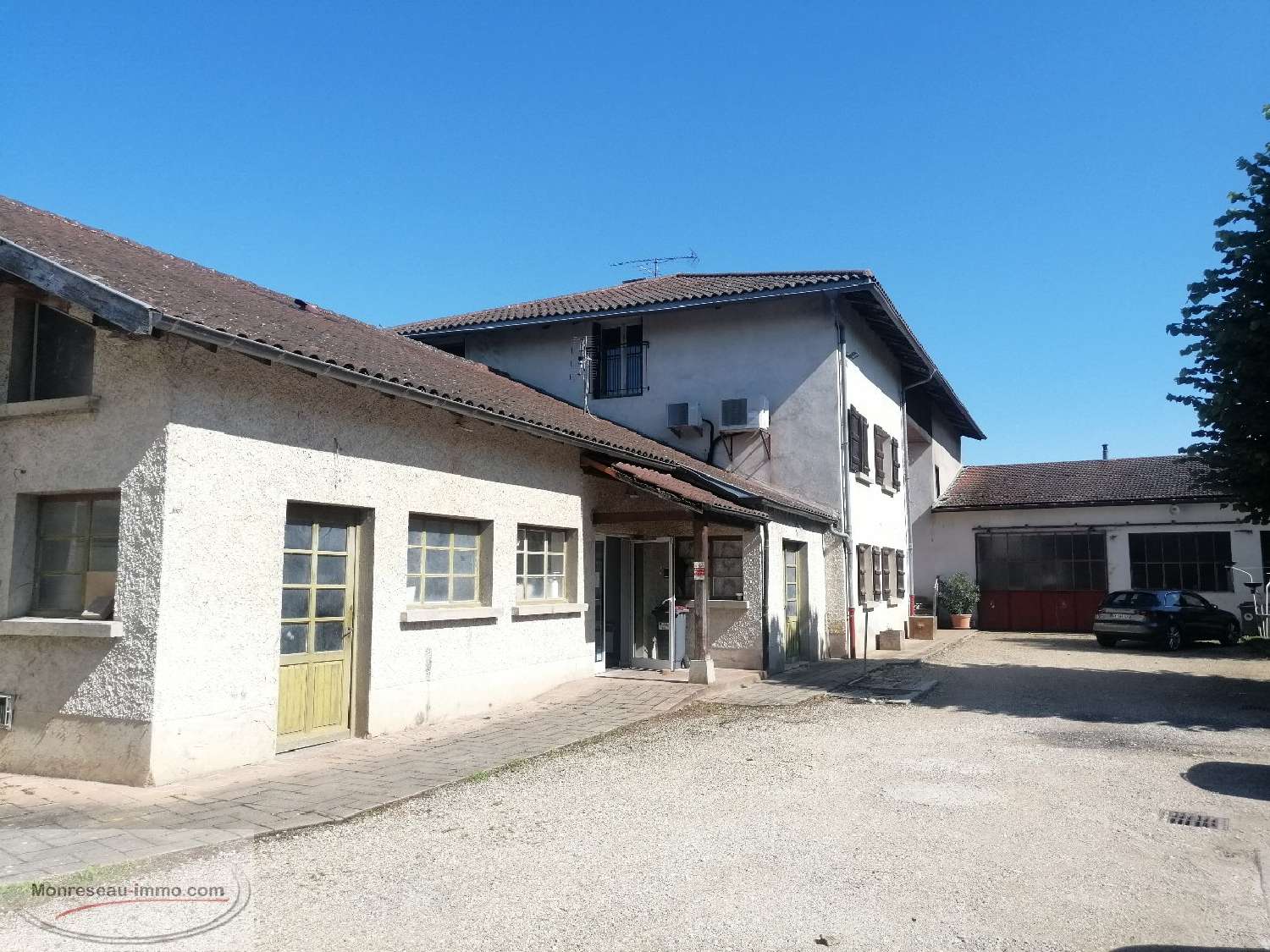  à vendre propriété Saint-Jean-le-Priche Saône-et-Loire 5