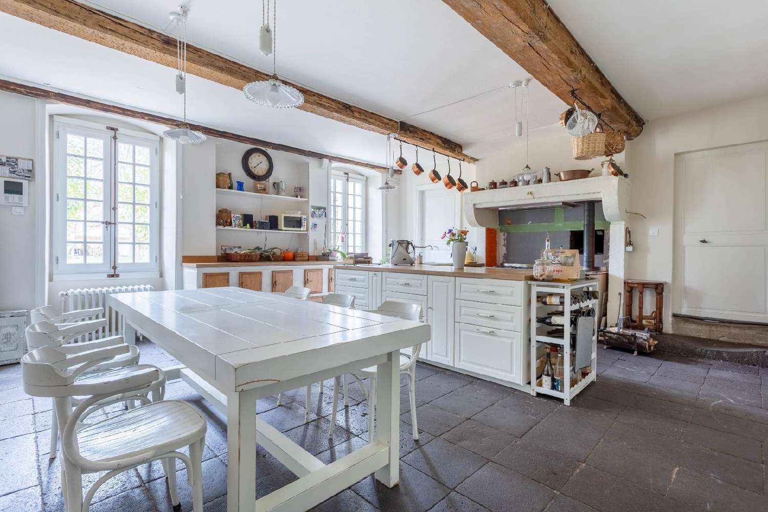  te koop landgoed Saint-Priest-Bramefant Puy-de-Dôme 6