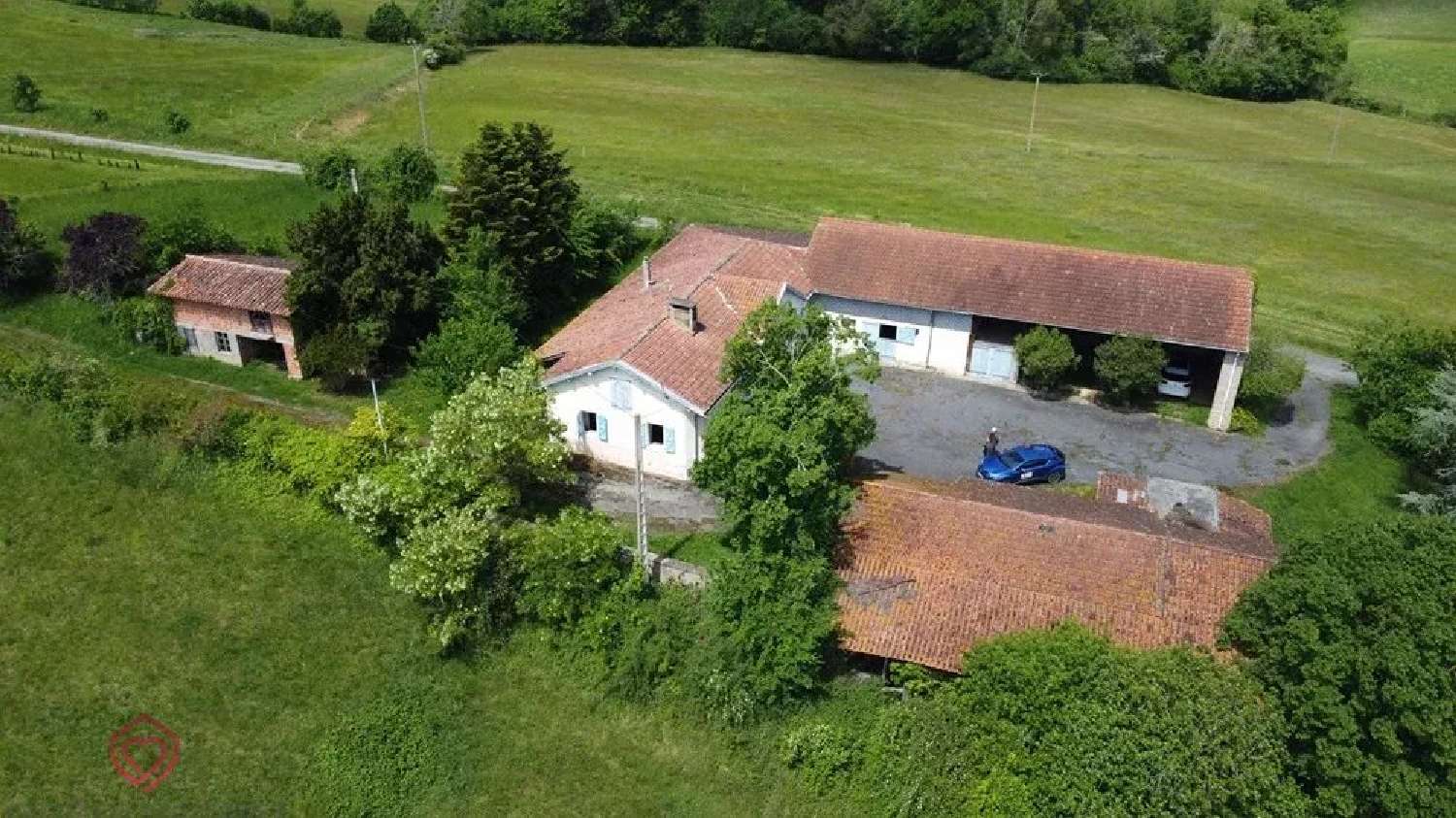  te koop boerderij Esparron Haute-Garonne 2