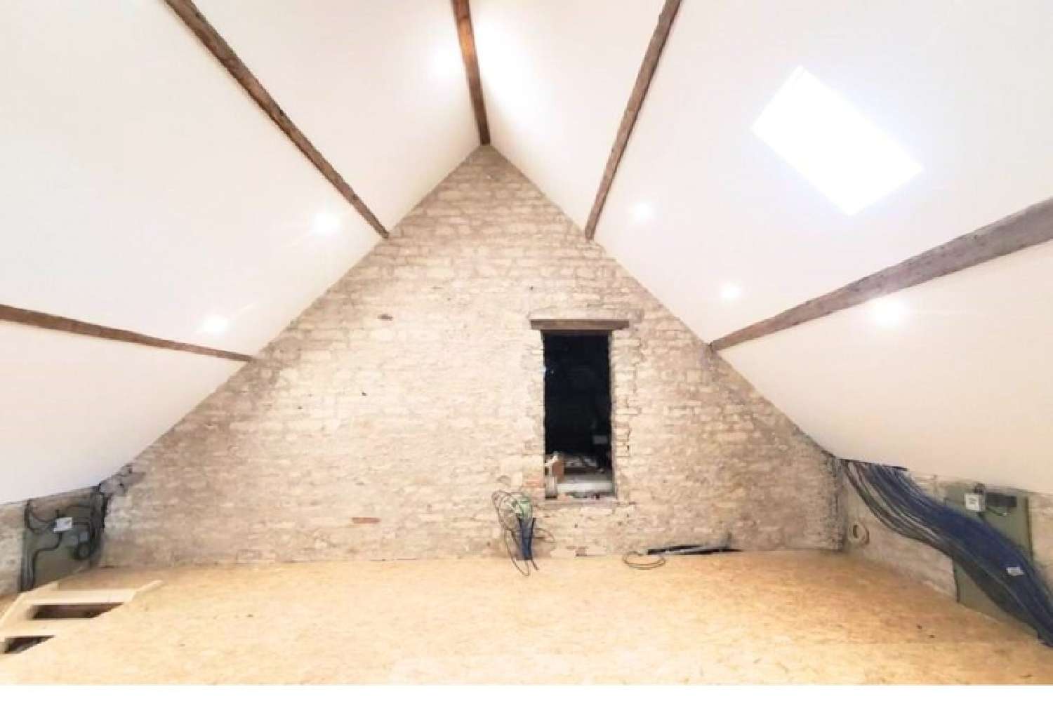 à vendre ferme Lux Saône-et-Loire 7