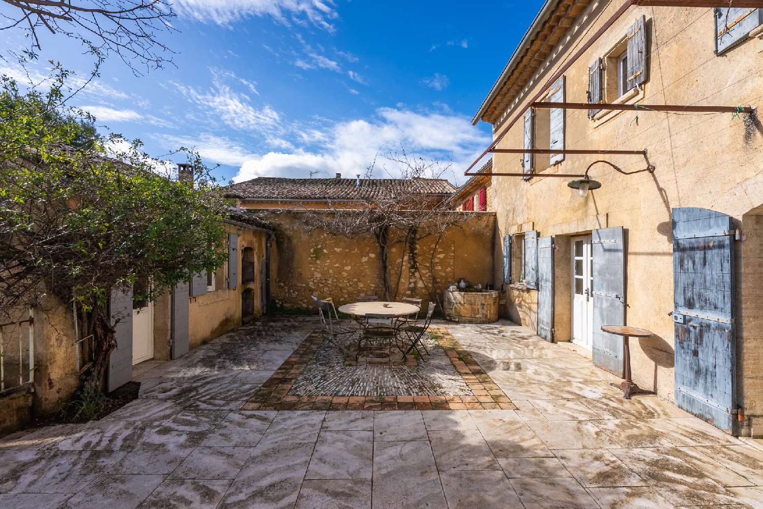 te koop boerderij Robion Vaucluse 3