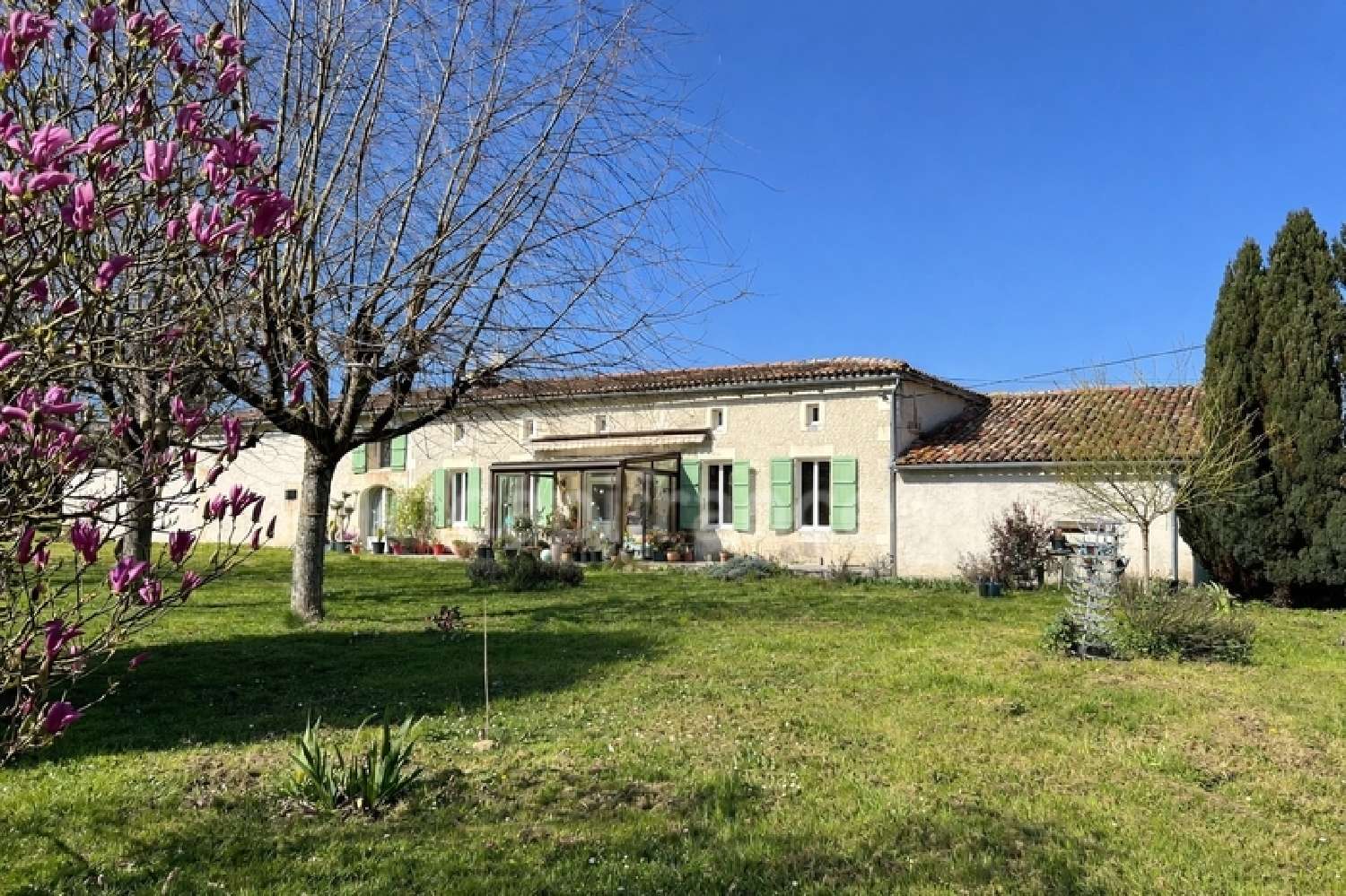  for sale farm Vanzac Charente-Maritime 1