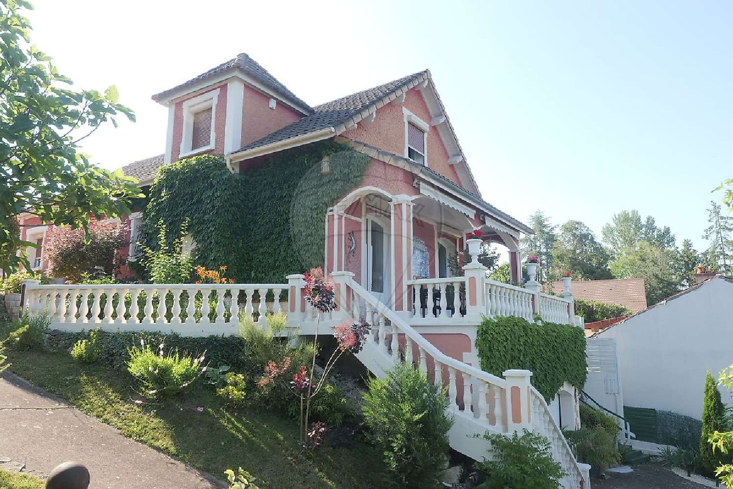  te koop huis Abrest Allier 1