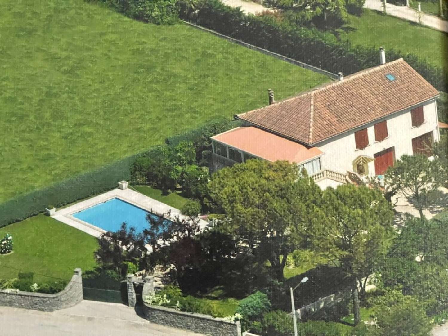  te koop huis Alès Gard 1