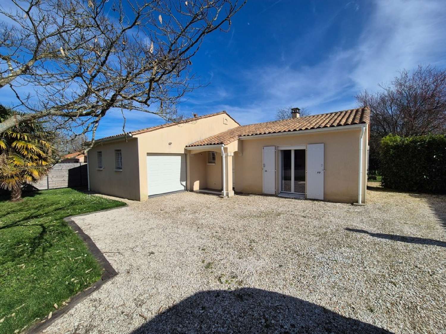  for sale house Angoulême Charente 1