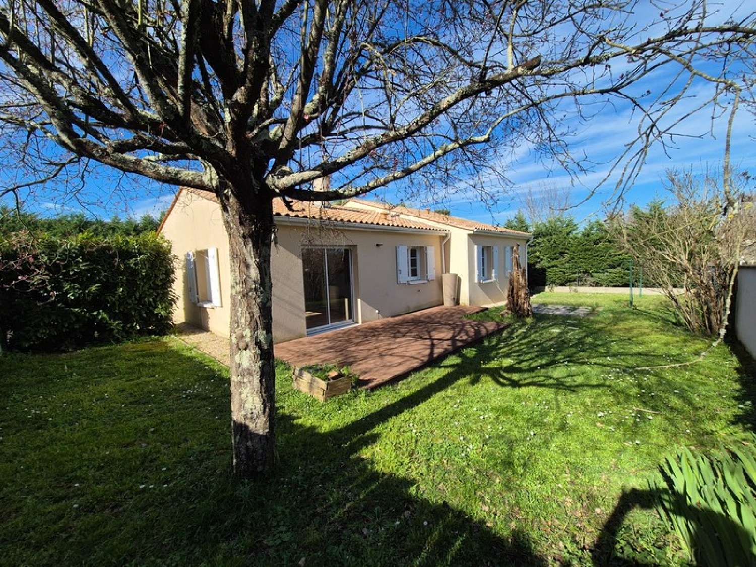  for sale house Angoulême Charente 2