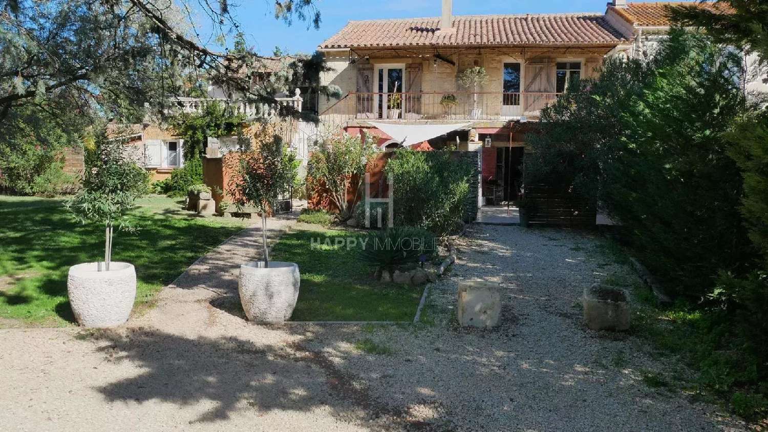 à vendre maison Arles Bouches-du-Rhône 1
