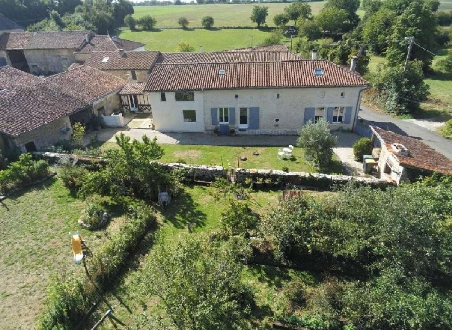  à vendre maison Ars Charente 1