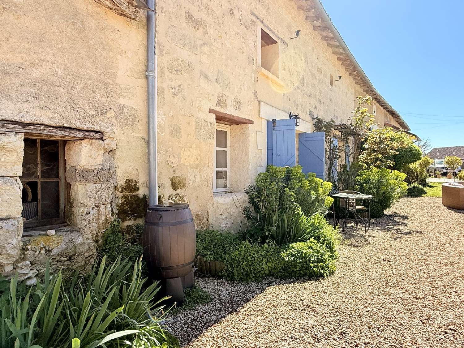  à vendre maison Aubeterre-sur-Dronne Charente 4