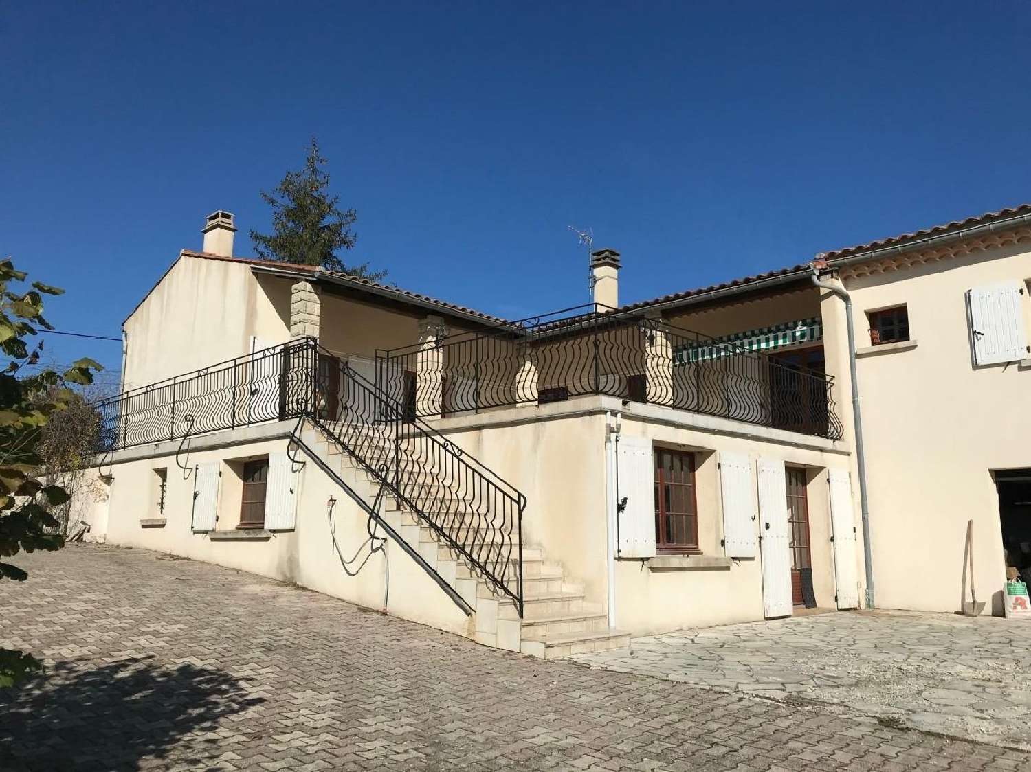 te koop huis Barjac Gard 1