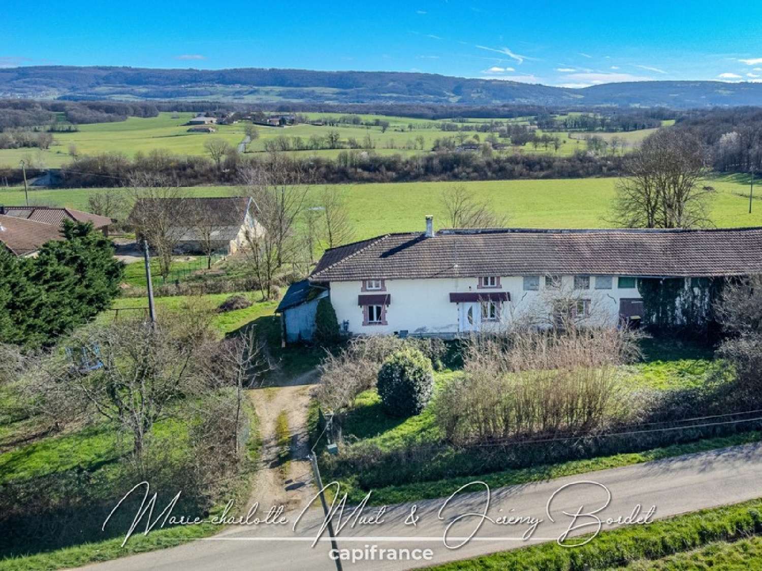  te koop huis Beaupont Ain 1