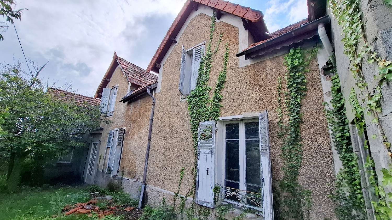  te koop huis Bellerive-sur-Allier Allier 1