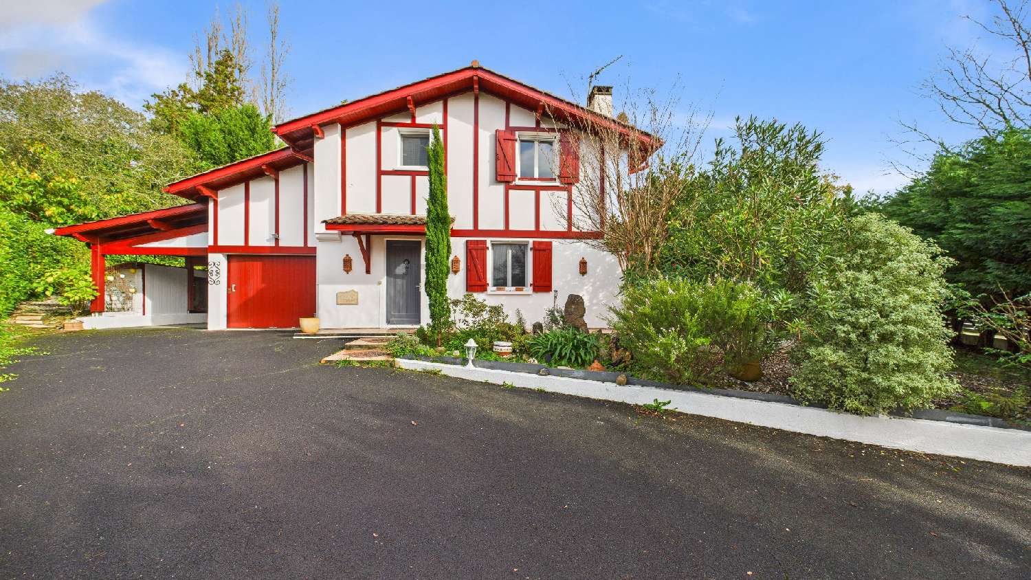  te koop huis Cambo-les-Bains Pyrénées-Atlantiques 1