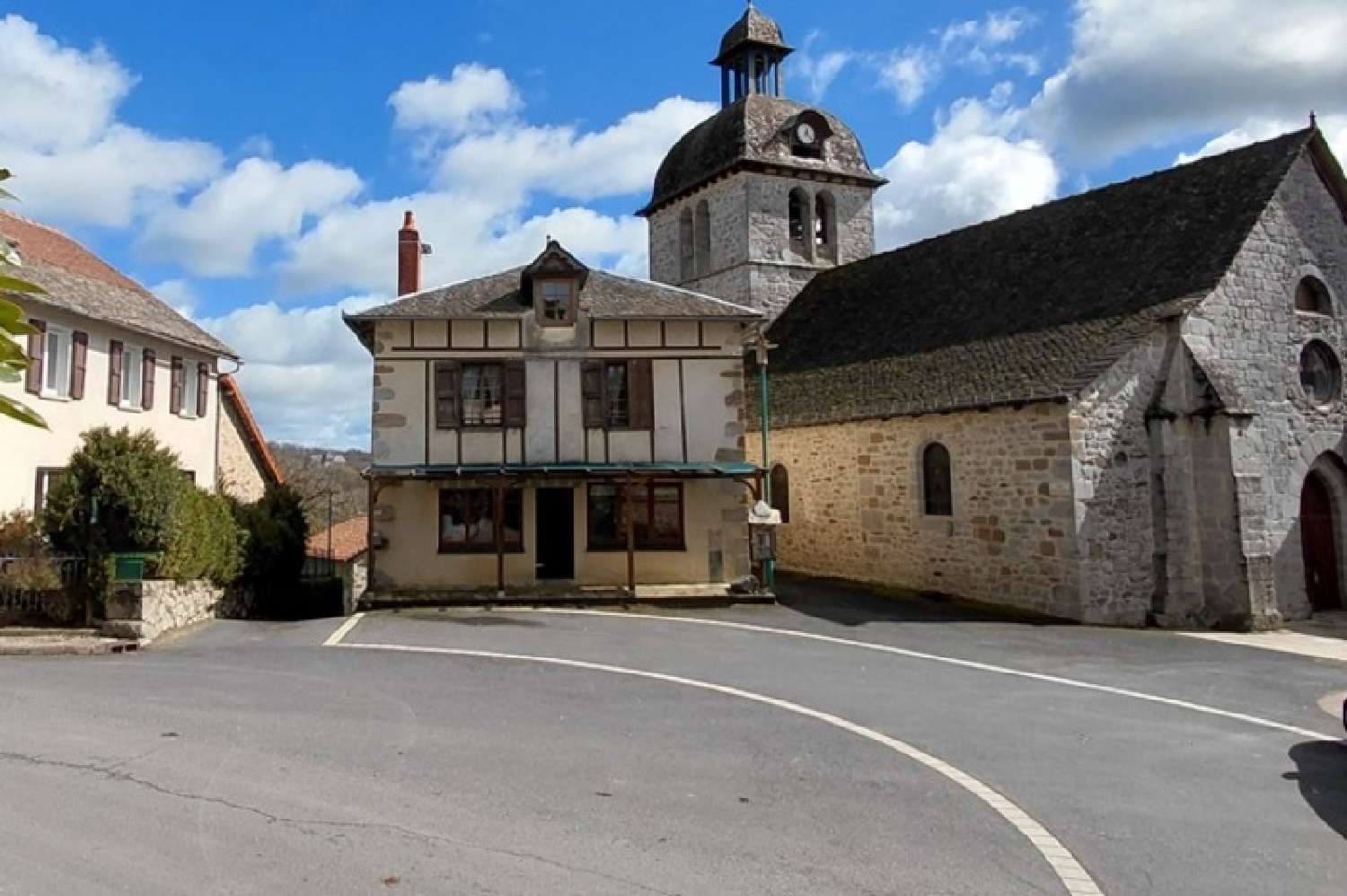  kaufen Haus Cassaniouze Cantal 2