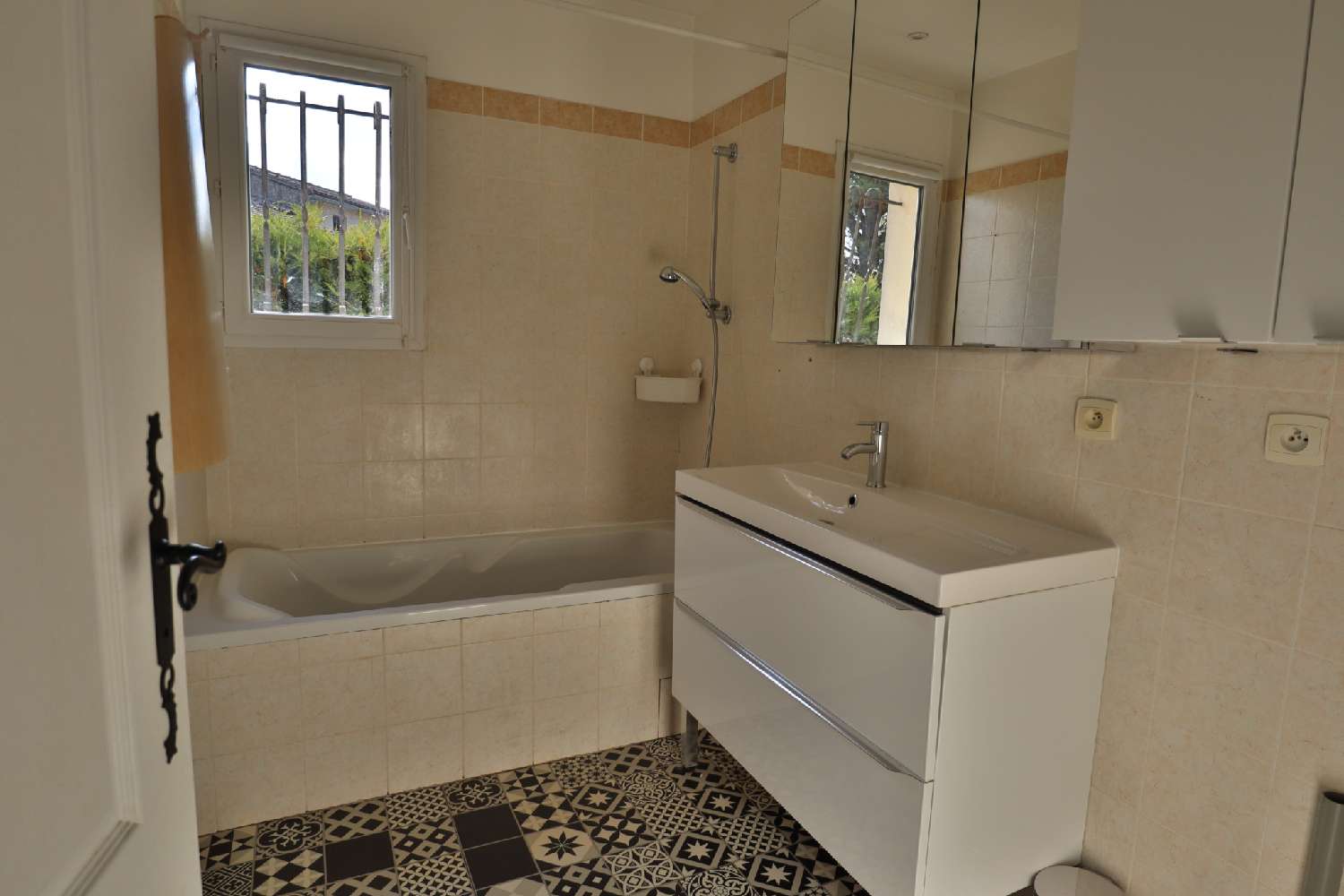 for sale house Cavaillon Vaucluse 8