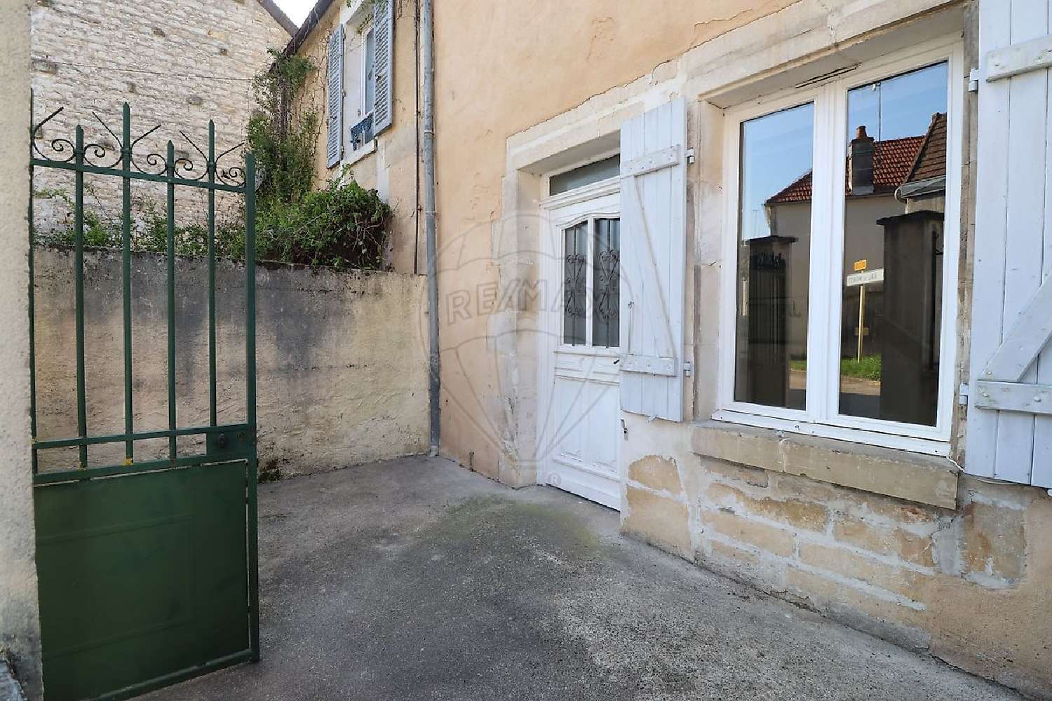  à vendre maison Charentenay Yonne 2