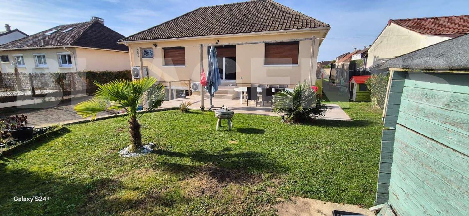  te koop huis Charny Seine-et-Marne 1