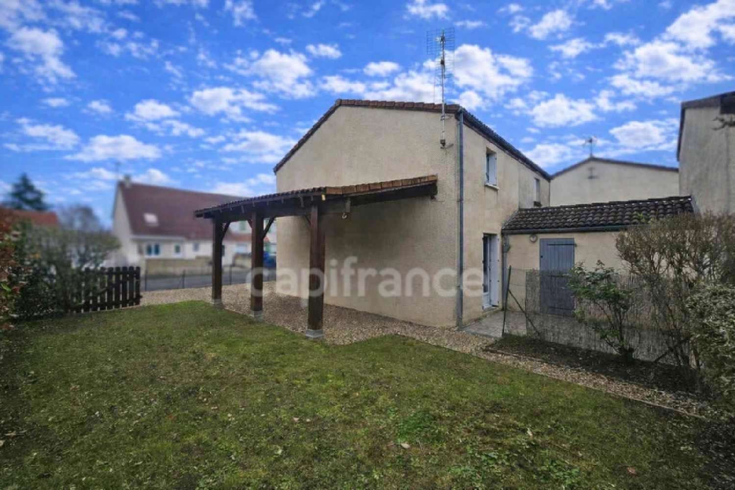  for sale house Chasseneuil-du-Poitou Vienne 2
