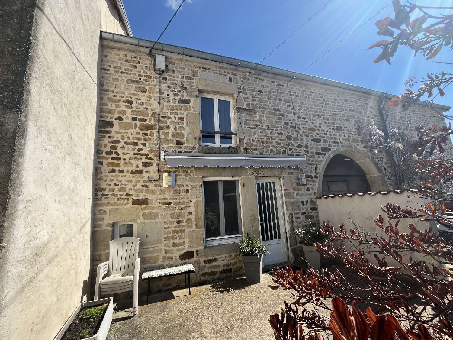 à vendre maison Chauvirey-le-Châtel Haute-Saône 1