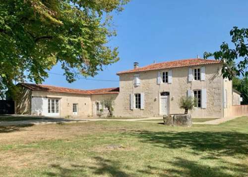 Chermignac Charente-Maritime house foto 7285741