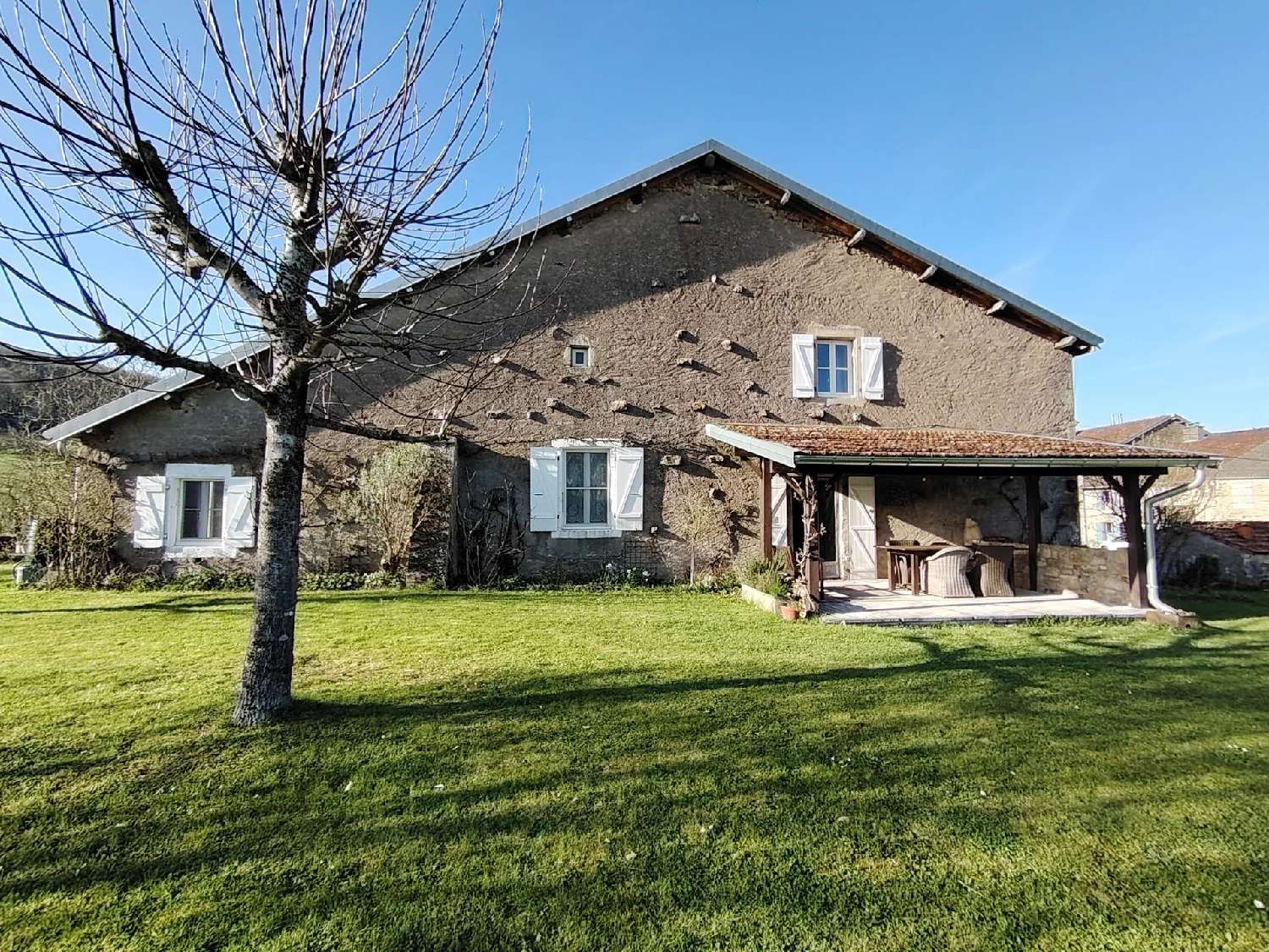 à vendre maison Coiffy-le-Haut Haute-Marne 3