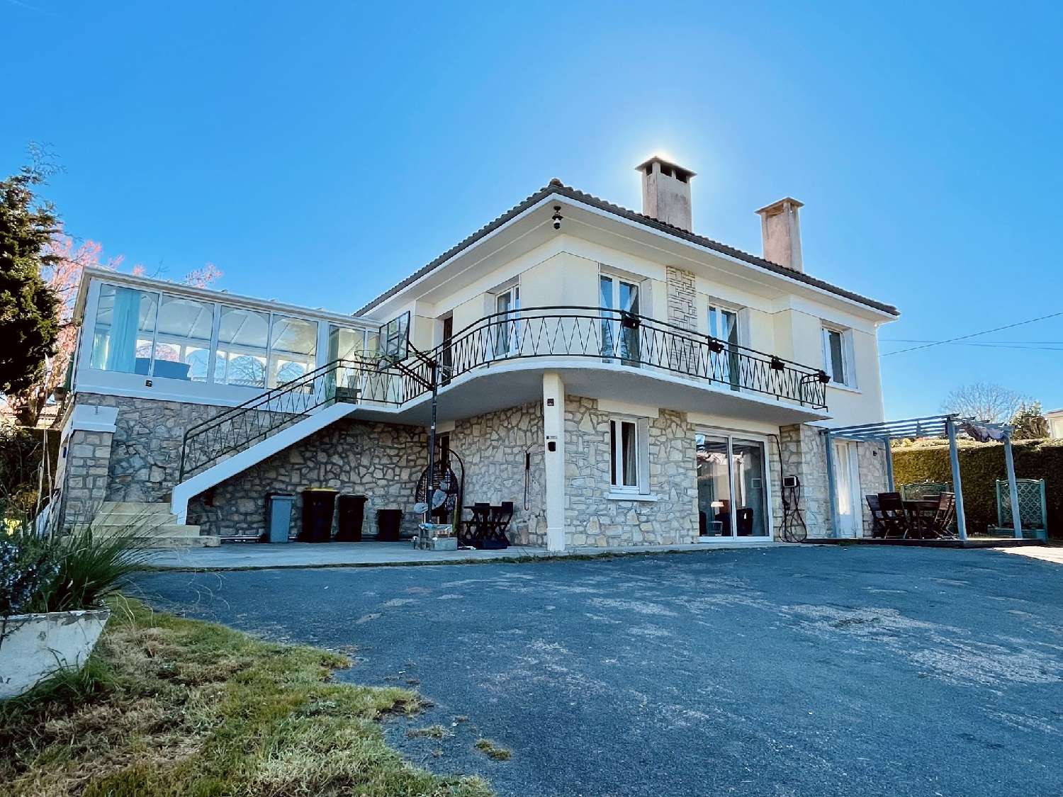 te koop huis Confolens Charente 1