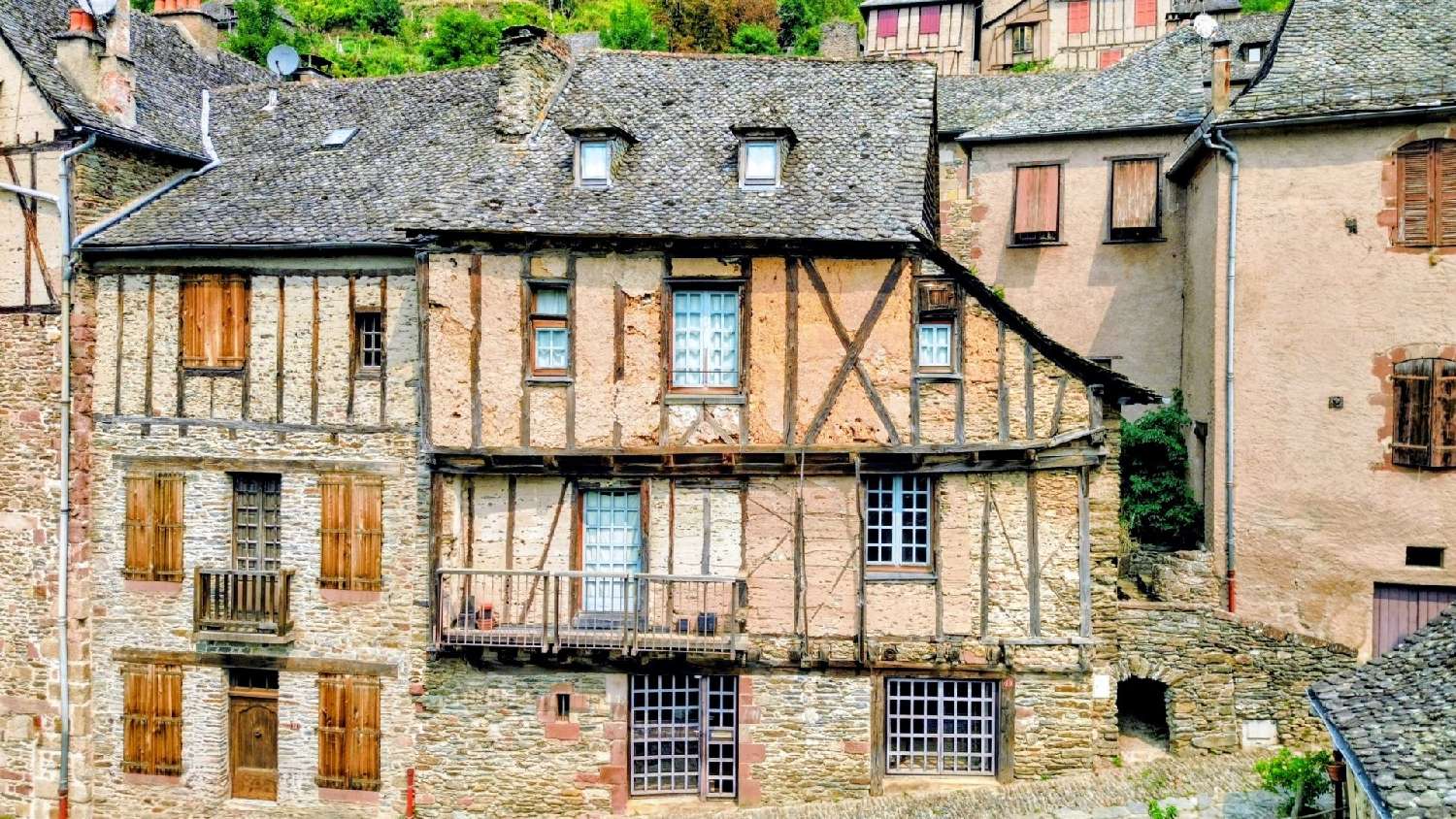  te koop huis Conques Aveyron 3