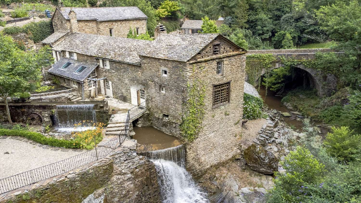  à vendre maison Coupiac Aveyron 1