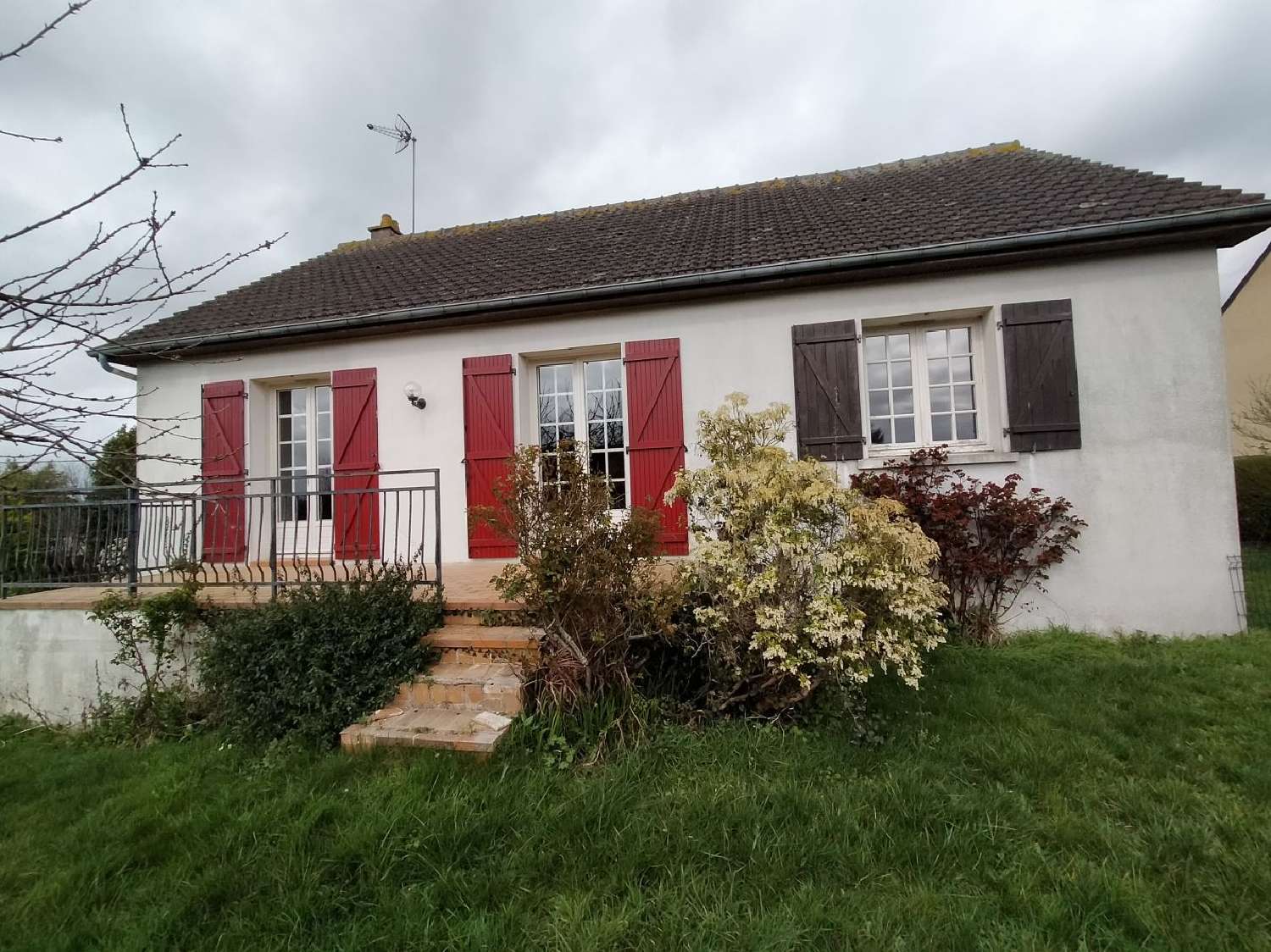  for sale house Courcité Mayenne 1
