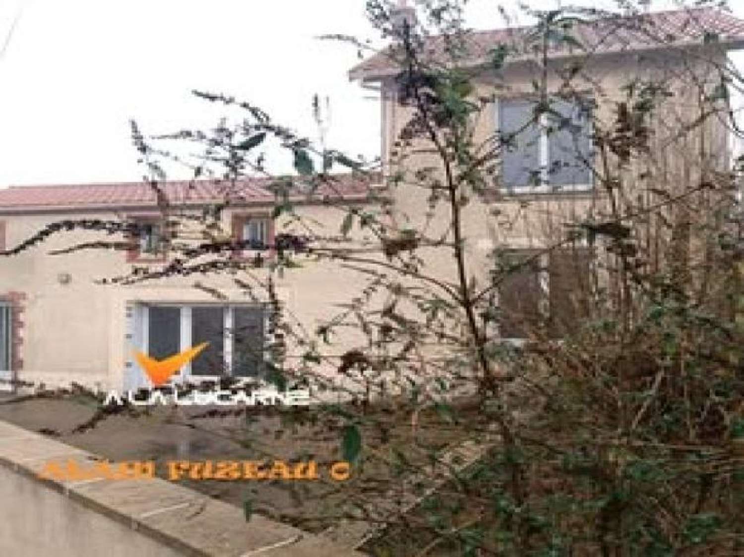  for sale house Courlay Deux-Sèvres 1