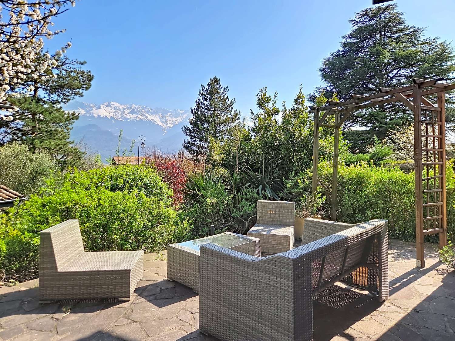 te koop huis Crolles 38920 Isère 3