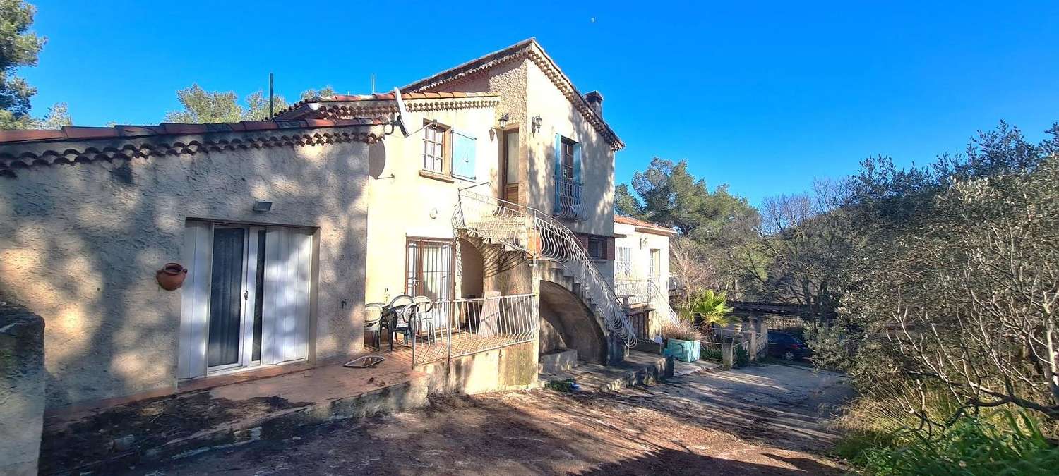  te koop huis Cuges-les-Pins Bouches-du-Rhône 1