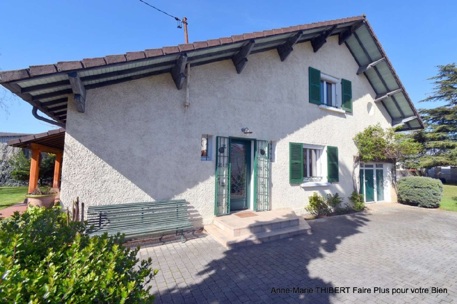  for sale house Décines-Charpieu Rhône 3