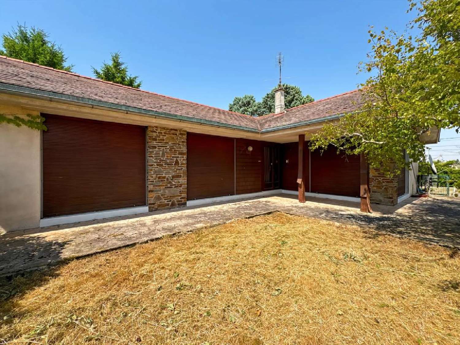  for sale house Déols Indre 1