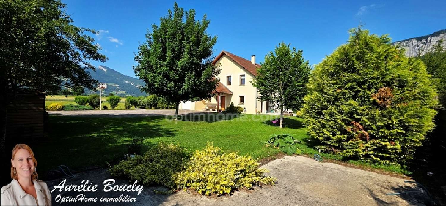  te koop huis Entre-deux-Guiers Isère 1