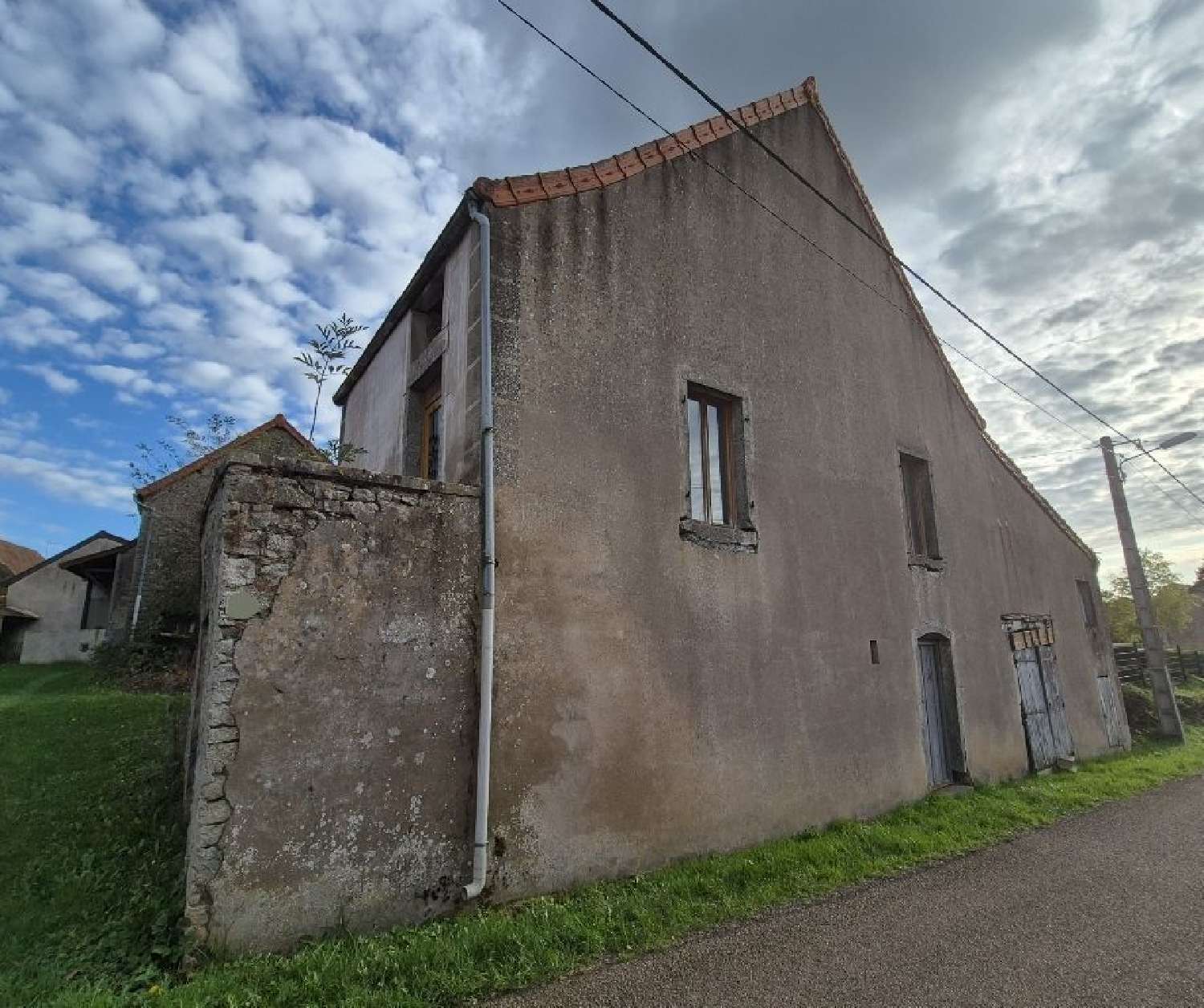 for sale house Épertully Saône-et-Loire 1