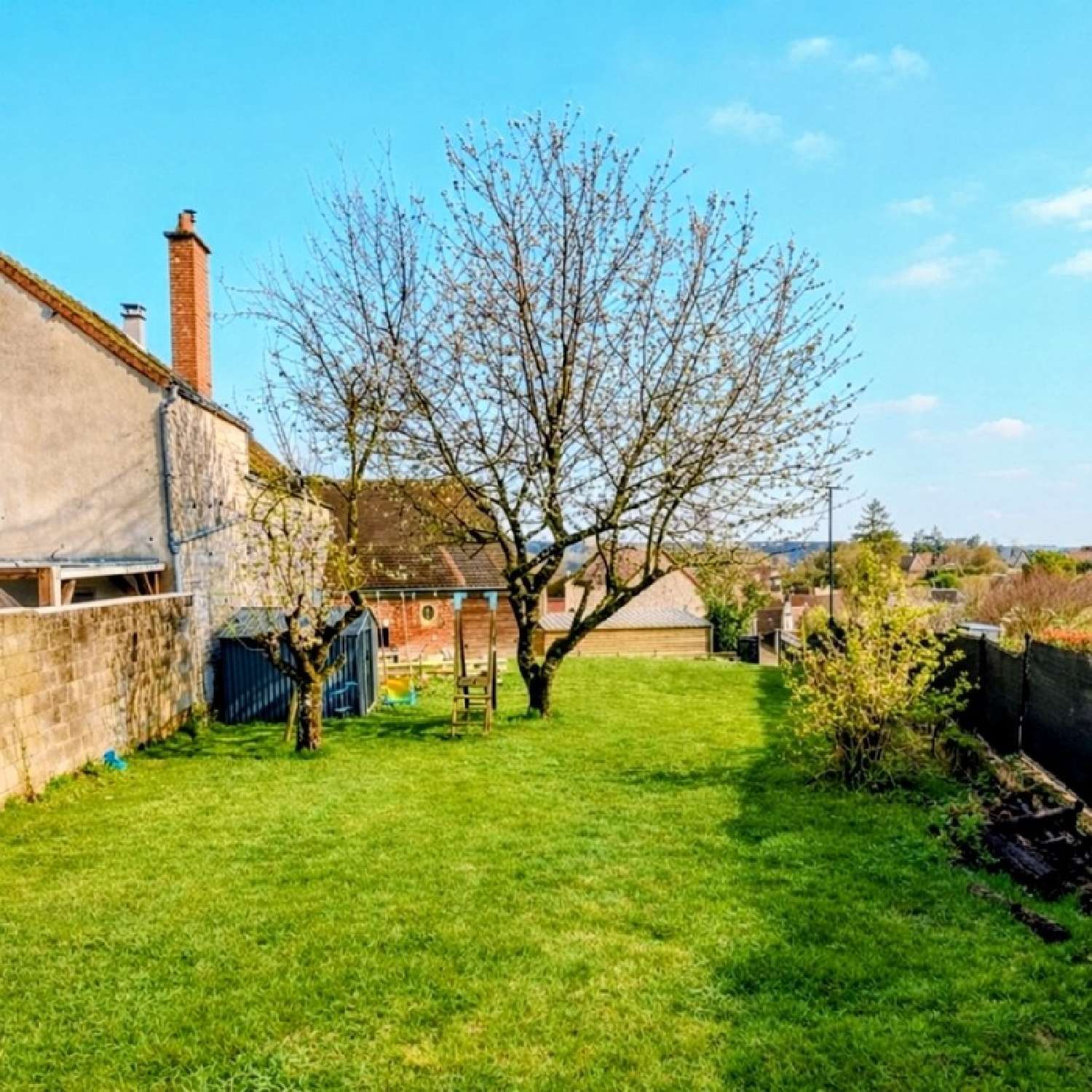  te koop huis Épineuil Yonne 3