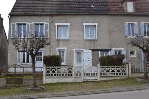 Fours Nièvre huis foto 7271353