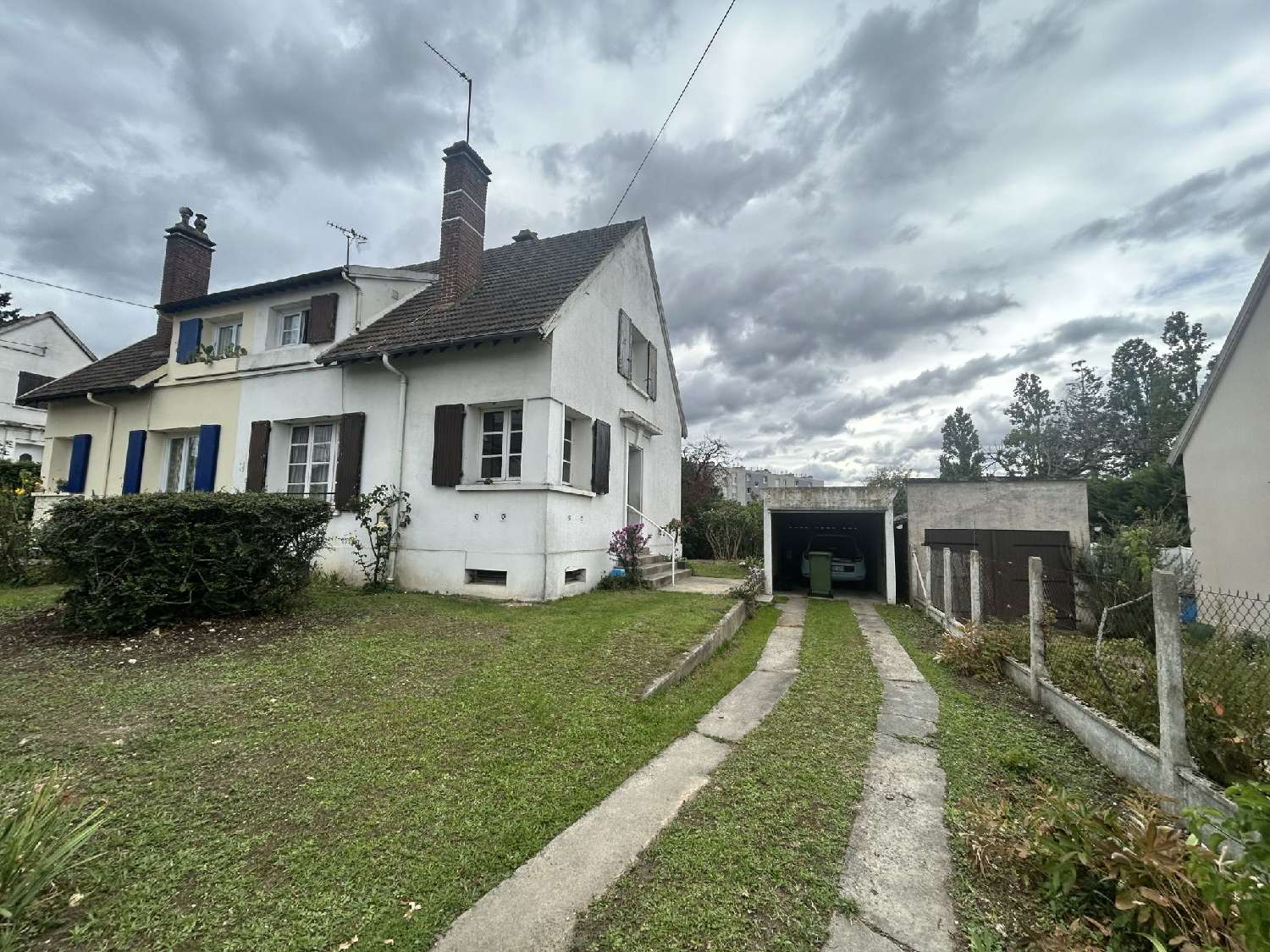  for sale house Freneuse Yvelines 1