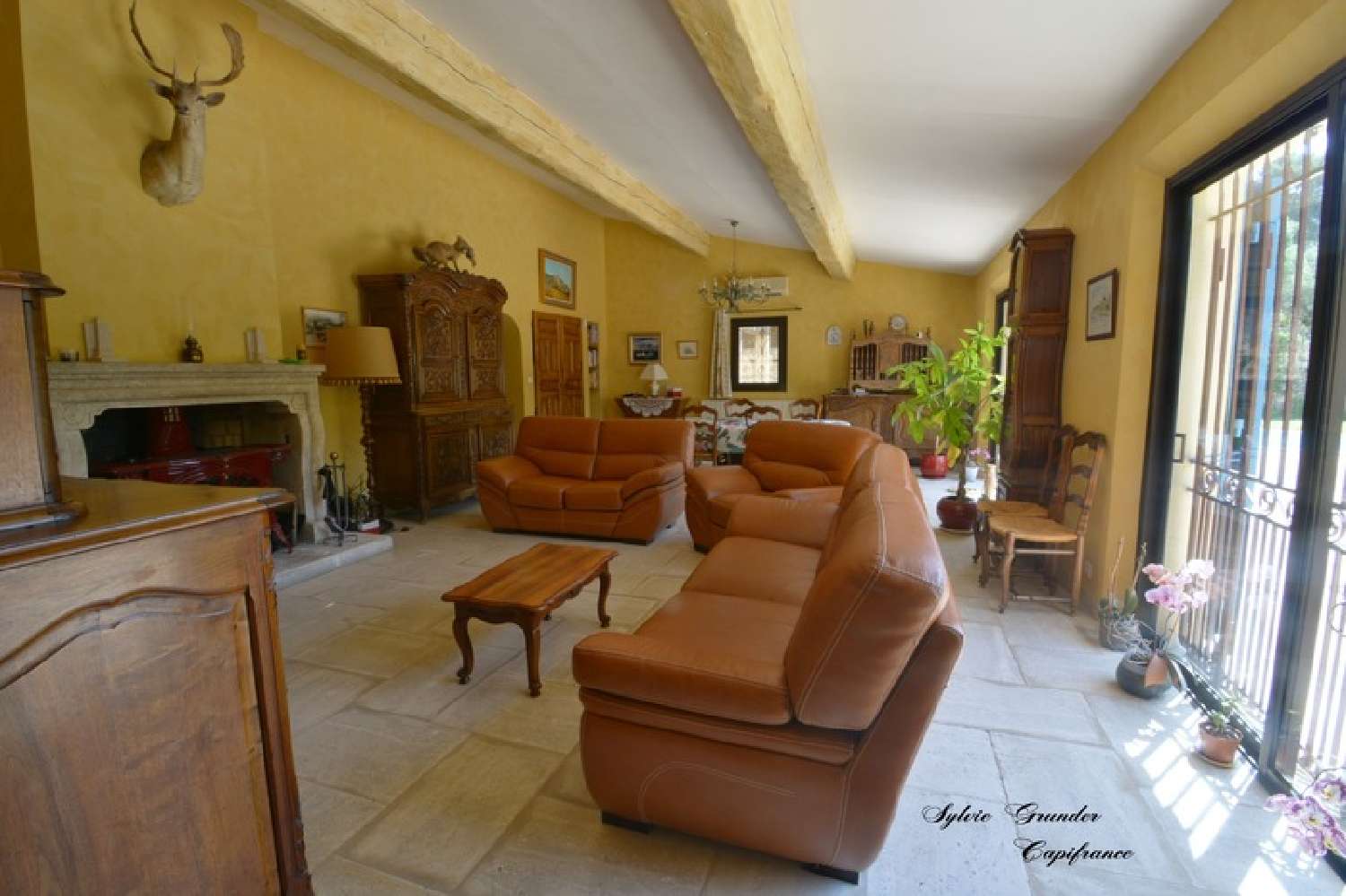  à vendre maison Grans Bouches-du-Rhône 3