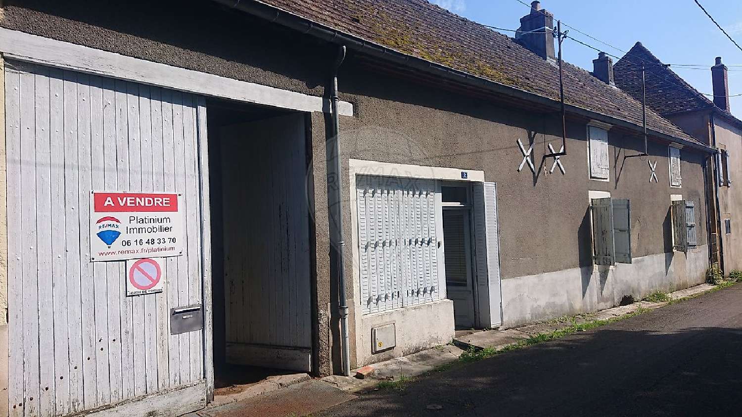  for sale house Issy-l'Évêque Saône-et-Loire 3