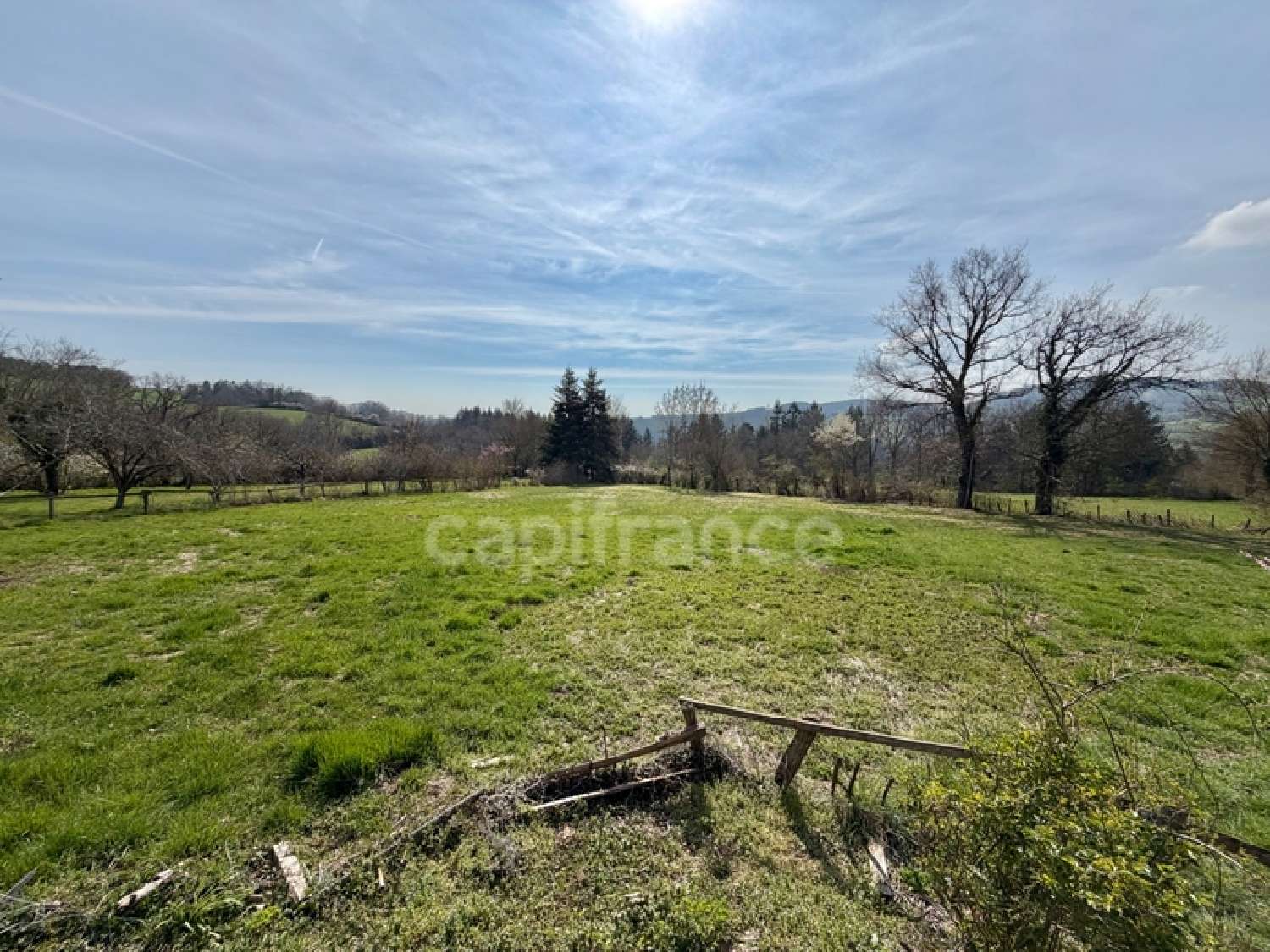 for sale house Juré Loire 8