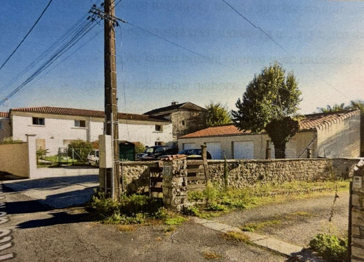  for sale house La Couronne Charente 1