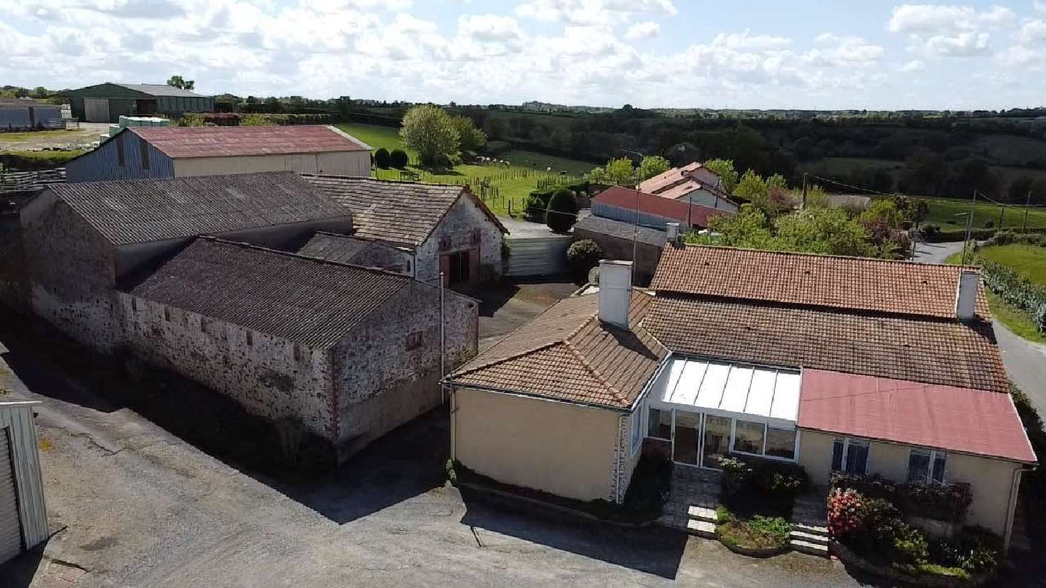 for sale house La Jumellière Maine-et-Loire 5