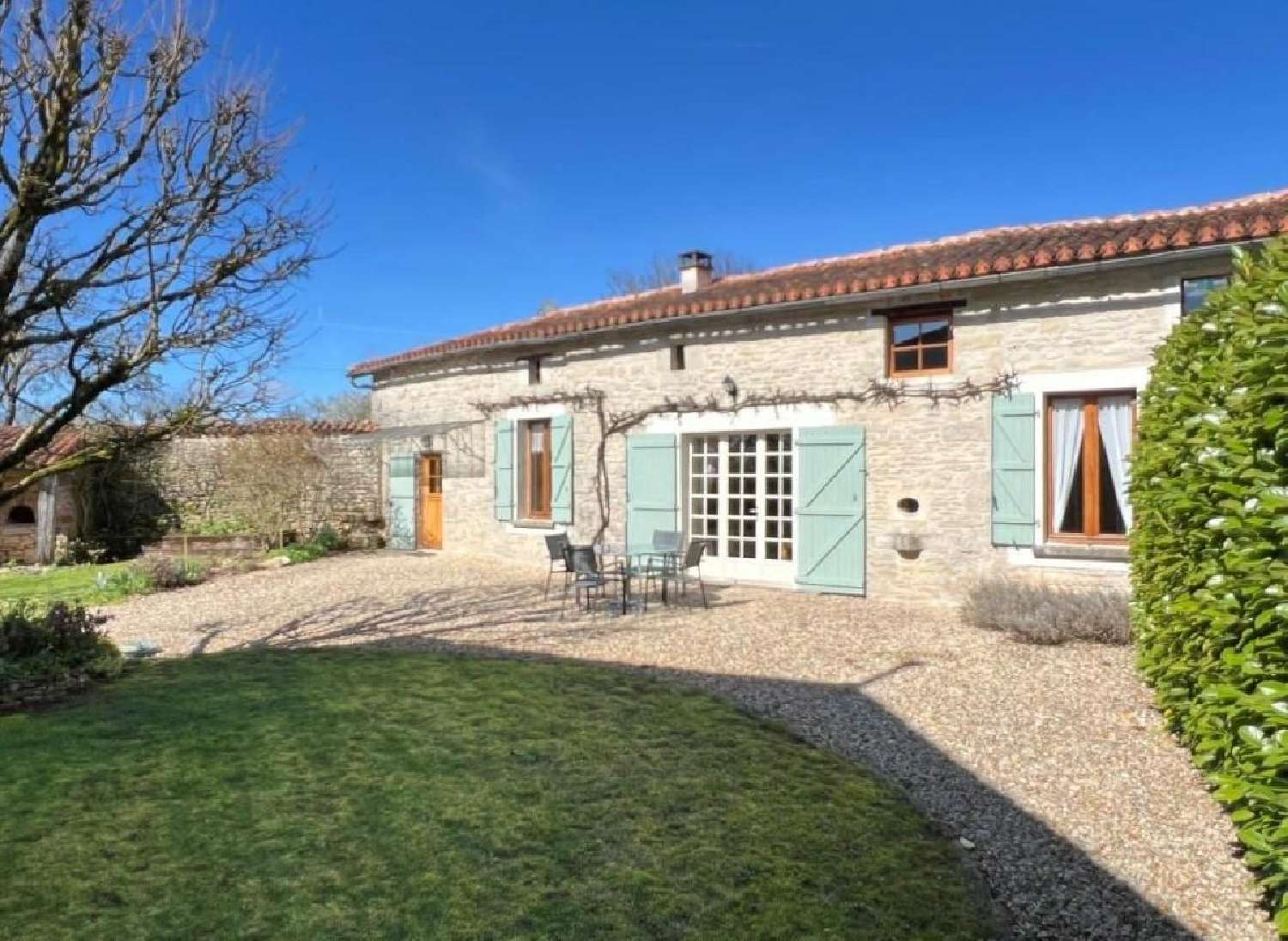  te koop huis La Péruse Charente 1