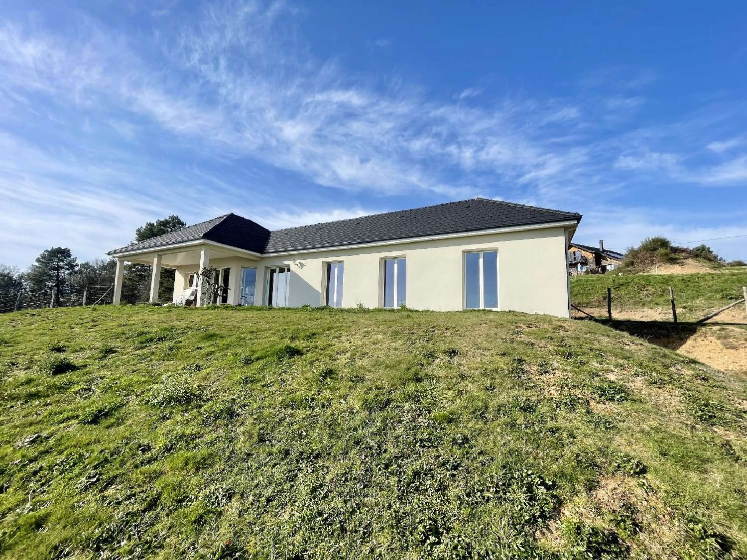 à vendre maison Lascaux Corrèze 1