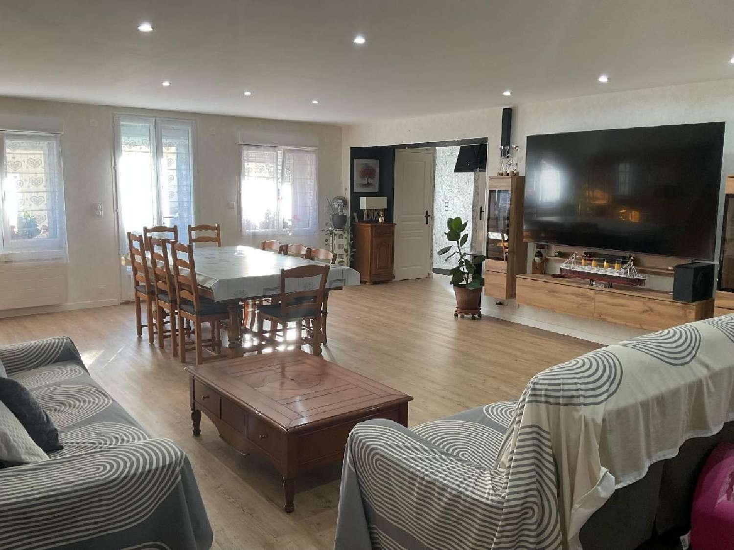  en venta casa Le Gué-d'Alléré Charente-Maritime 1