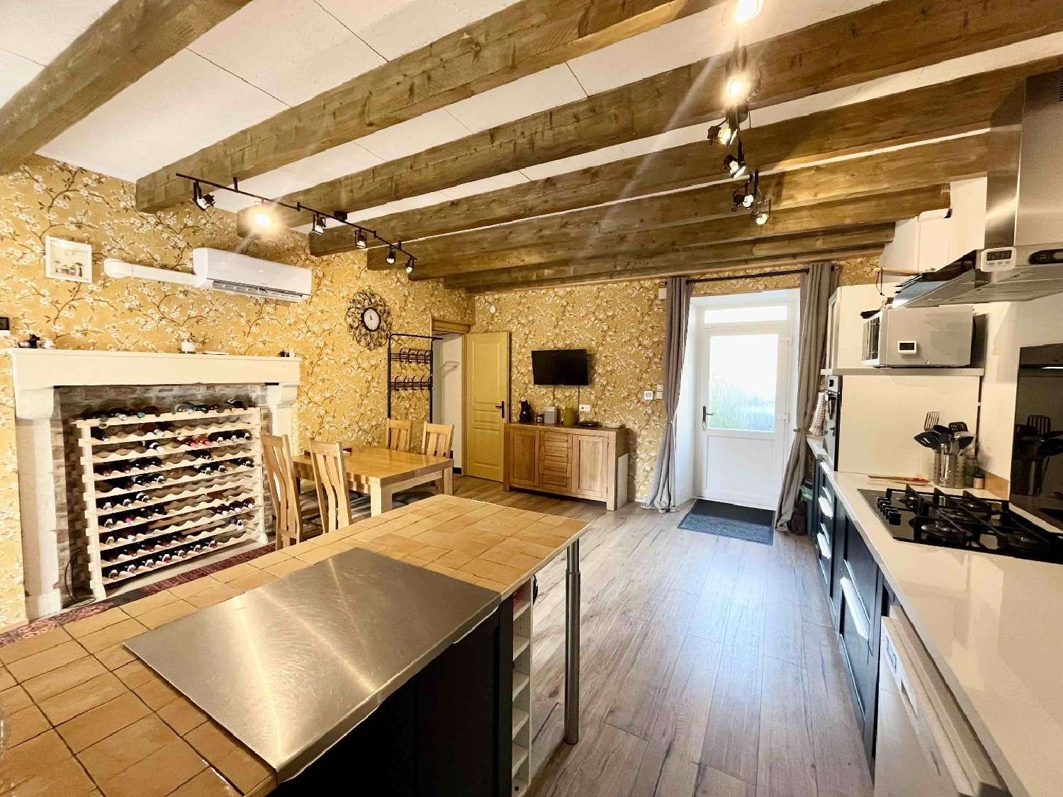  for sale house Le Vigeant Vienne 6