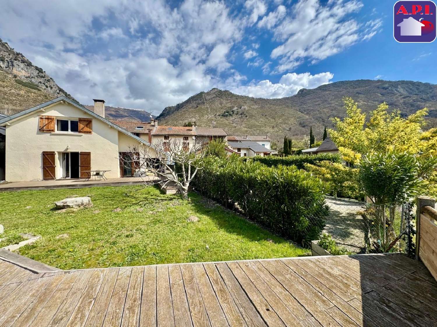 te koop huis Les Cabannes Ariège 1